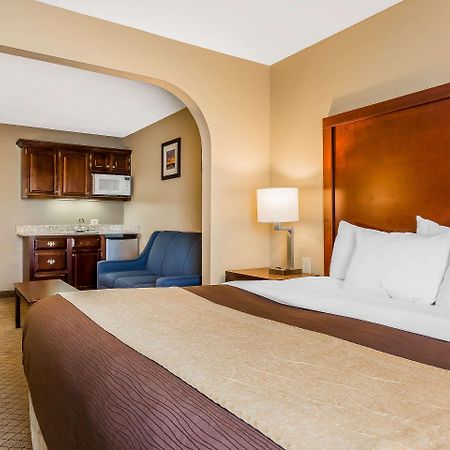 Comfort Inn & Suites Mishawaka-Саут-Бенд Экстерьер фото