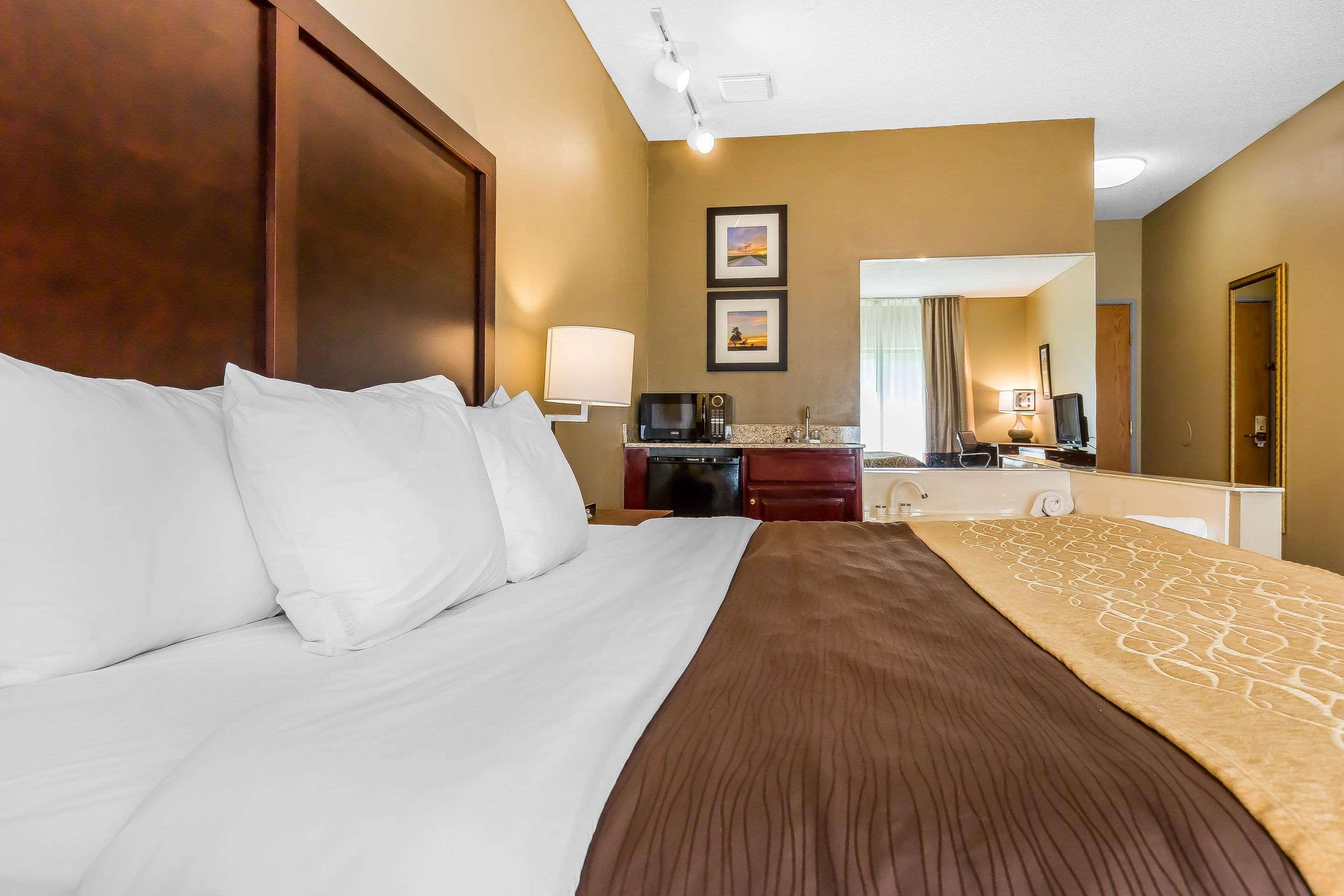 Comfort Inn & Suites Mishawaka-Саут-Бенд Экстерьер фото
