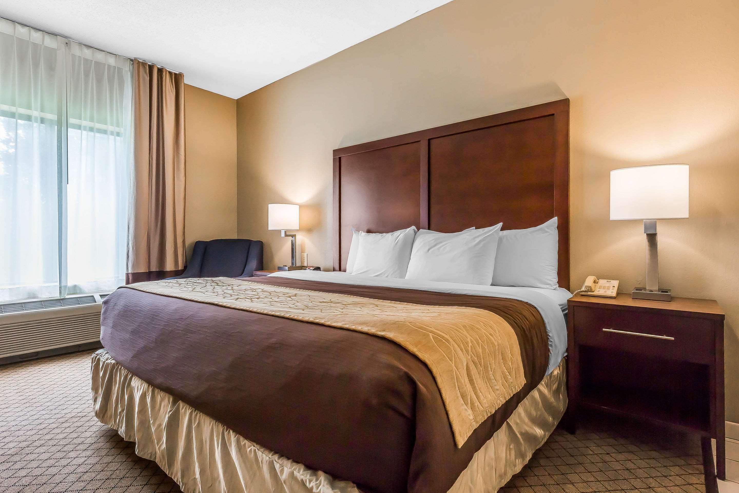 Comfort Inn & Suites Mishawaka-Саут-Бенд Экстерьер фото