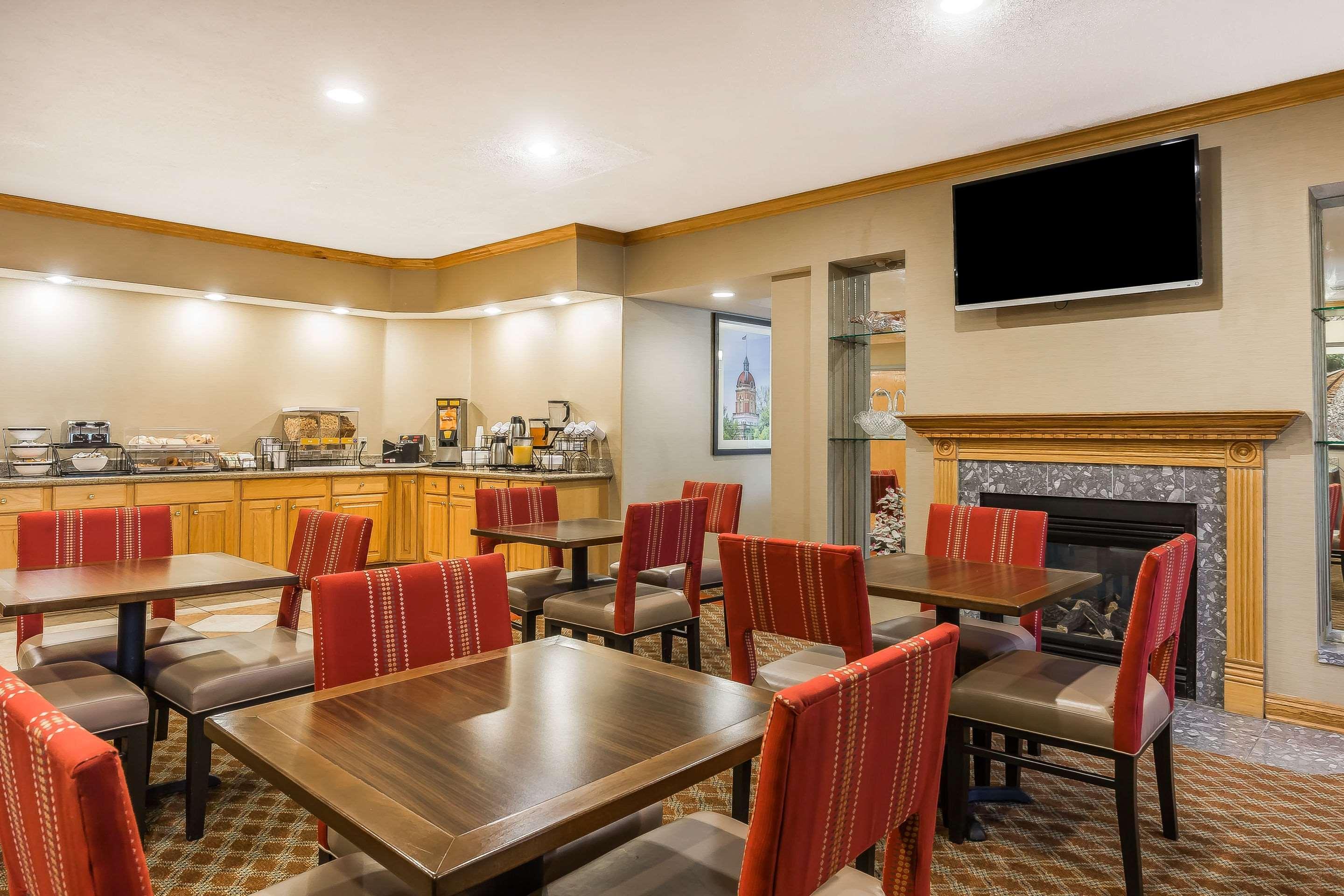 Comfort Inn & Suites Mishawaka-Саут-Бенд Экстерьер фото
