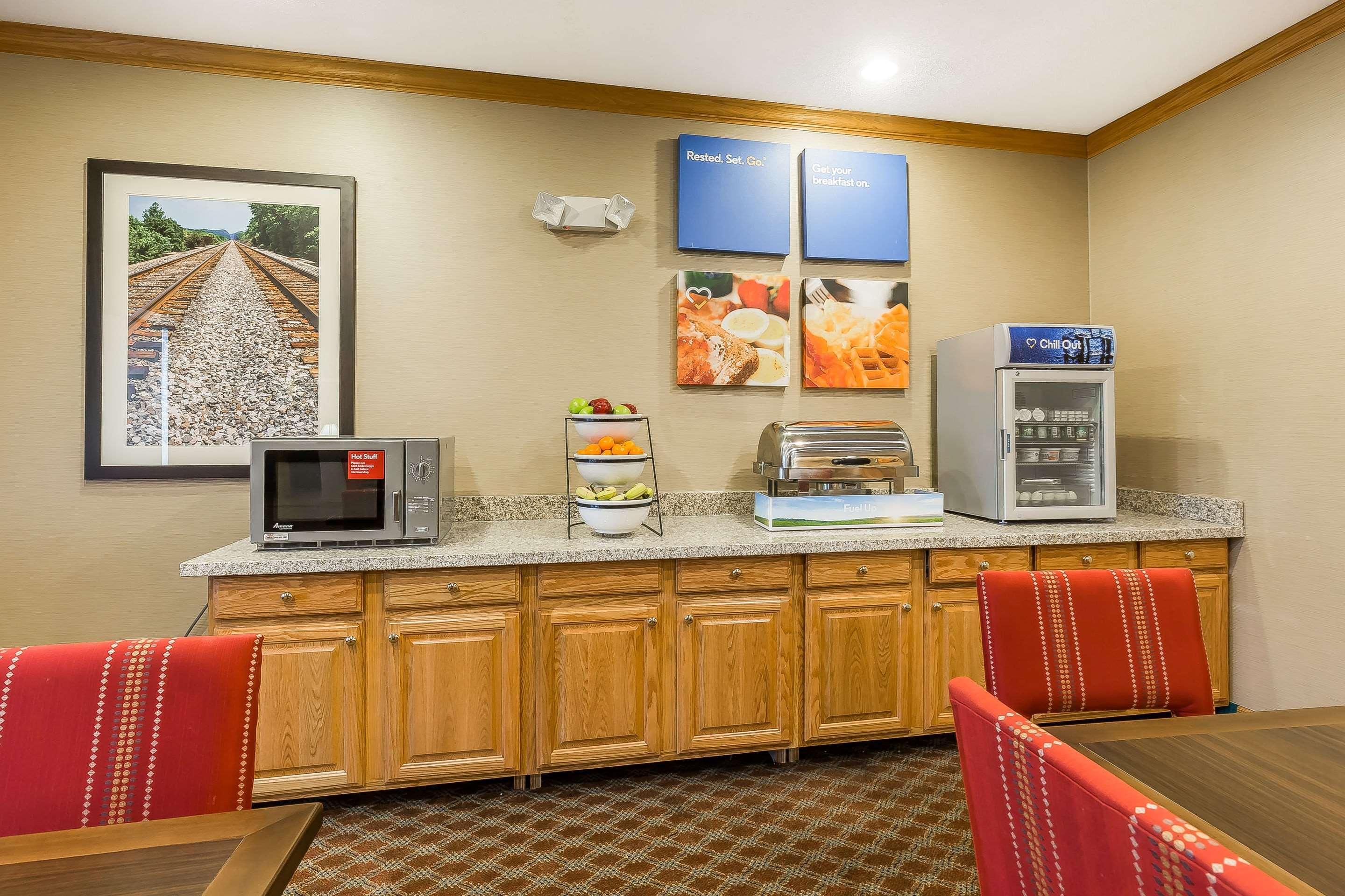 Comfort Inn & Suites Mishawaka-Саут-Бенд Экстерьер фото